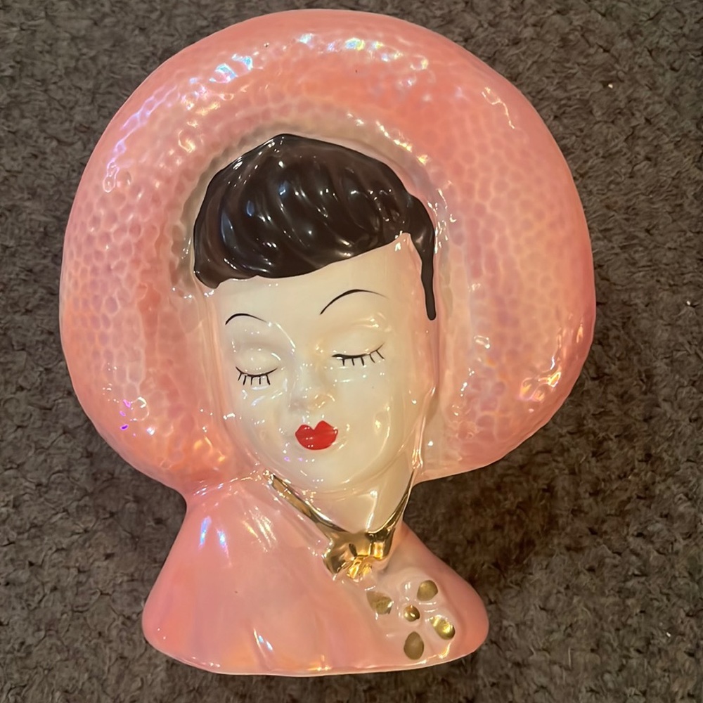 Lady head vase